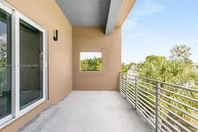 1123 NE 23rd Ter, Pompano Beach, FL 33062 - Photo 31