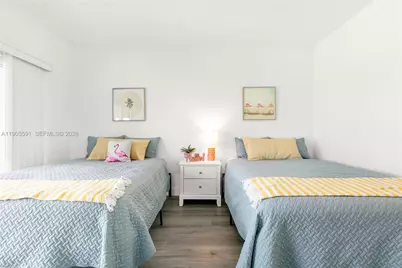 1123 NE 23rd Ter, Pompano Beach, FL 33062 - Photo 19