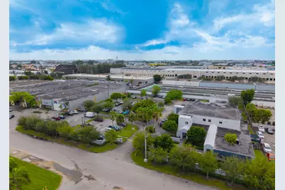 7500 NW 52nd St, Miami, FL 33166 - Photo 47