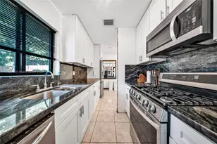 6515 SW 26th St, Miramar, FL 33023 - Photo 7