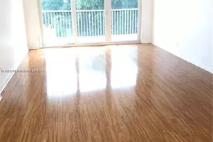 250 Jacaranda Dr, Plantation, FL 33324 - Photo 7