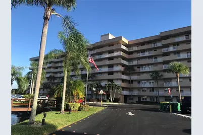 250 Jacaranda Dr #402, Plantation, FL 33324 - Photo 21