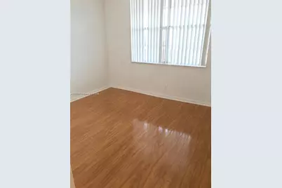 250 Jacaranda Dr #402, Plantation, FL 33324 - Photo 13