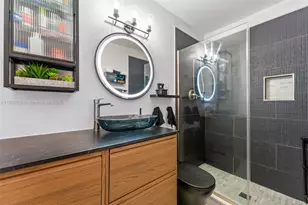 21007 NW 14th Pl, Miami Gardens, FL 33169 - Photo 19