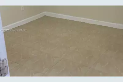 311 NE 57th St #313, Miami, FL 33137 - Photo 7