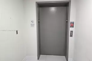 16385 N Biscayne Blvd, North Miami Beach, FL 33160 - Photo 19