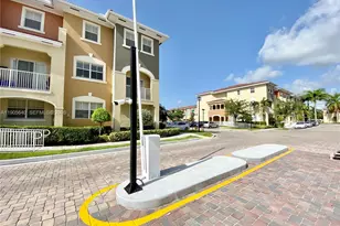 10885 NW 89th Terrace, Doral, FL 33178 - Photo 27