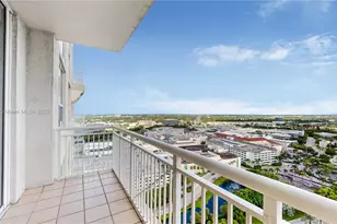 19501 W Country Club Dr, Aventura, FL 33180 - Photo 19