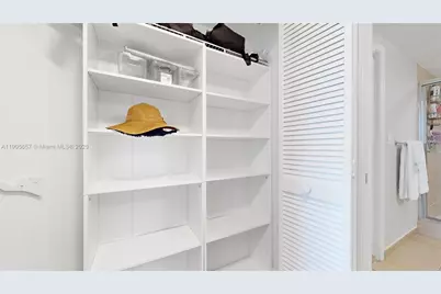 19501 W Country Club Dr #PH-10, Aventura, FL 33180 - Photo 13