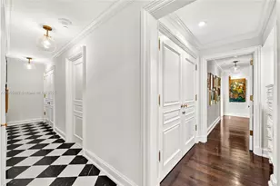 60 Edgewater Dr, Coral Gables, FL 33133 - Photo 17