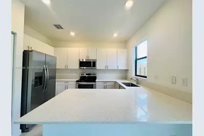 28622 SW 133rd Ct #0, Homestead, FL 33033 - Photo 9