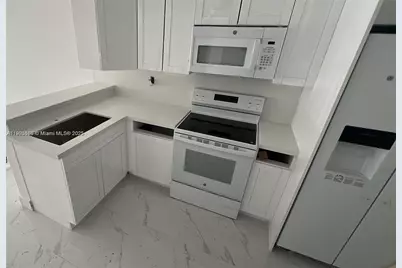 1780 NE 191st St #204-2, Miami, FL 33179 - Photo 31