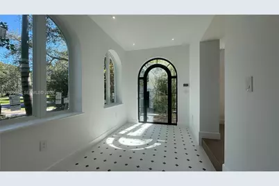 4100 Monserrate St, Coral Gables, FL 33146 - Photo 11