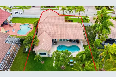 1171 Laguna Springs Dr, Weston, FL 33326 - Photo 3