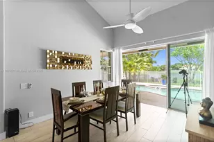 1171 Laguna Springs Dr, Weston, FL 33326 - Photo 41