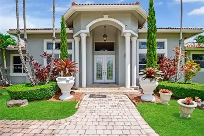 16541 SW 62nd St, Southwest Ranches, FL 33331 - Photo 7