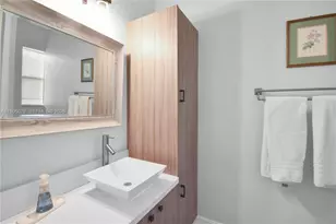 16541 SW 62nd St, Southwest Ranches, FL 33331 - Photo 25