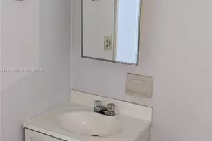 2701 Riverside Dr, Coral Springs, FL 33065 - Photo 5