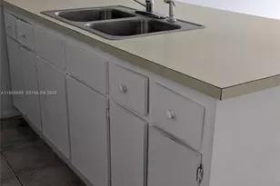 2701 Riverside Dr, Coral Springs, FL 33065 - Photo 3