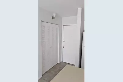 2701 Riverside Dr #206-B, Coral Springs, FL 33065 - Photo 3