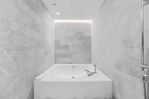 10201 Collins Ave, Bal Harbour, FL 33154 - Photo 19