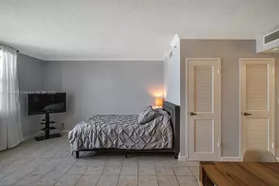 2501 S Ocean Dr #1432, Hollywood, FL 33019 - Photo 15