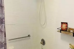 2899 Collins Ave, Miami Beach, FL 33140 - Photo 19