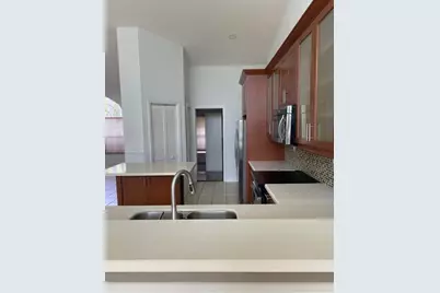 10572 NW 51st Ter, Doral, FL 33178 - Photo 11