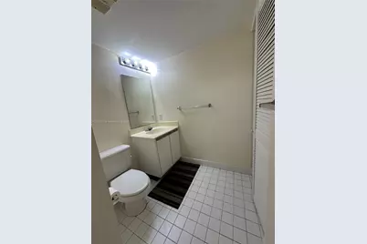 540 Brickell Key Dr #1706, Miami, FL 33131 - Photo 11