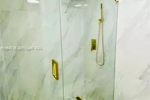 1100 St Charles Pl, Pembroke Pines, FL 33026 - Photo 11