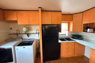 11460 NW 37th St, Sunrise, FL 33323 - Photo 3