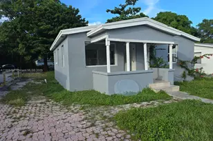 719 21st St, West Palm Beach, FL 33407 - Photo 1