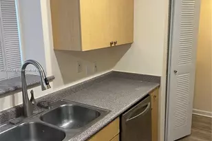 1919 Van Buren St, Hollywood, FL 33020 - Photo 3