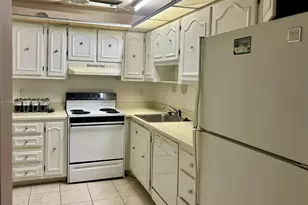 470 N Laurel Dr, Margate, FL 33063 - Photo 13