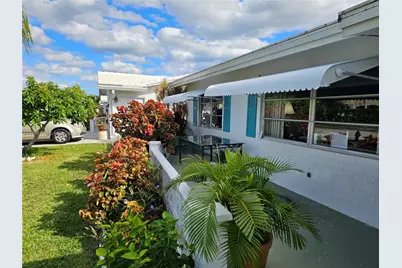 2300 SW 19th Ave, Boynton Beach, FL 33426 - Photo 3