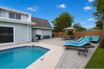 1690 NE 25th Ave, Pompano Beach, FL 33062 - Photo 23