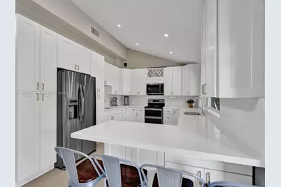 9700 NW 33rd St #9700, Sunrise, FL 33351 - Photo 17