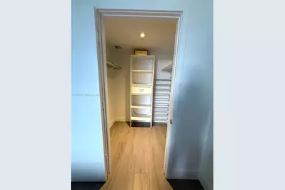 1010 SW 2nd Ave #910, Miami, FL 33130 - Photo 21