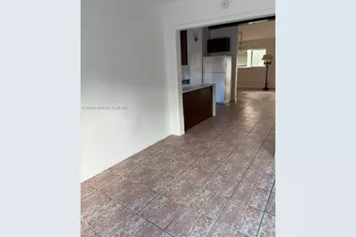 828 Fairway Dr, Plantation, FL 33317 - Photo 13