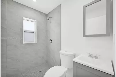 26 E 45th St, Hialeah, FL 33013 - Photo 21