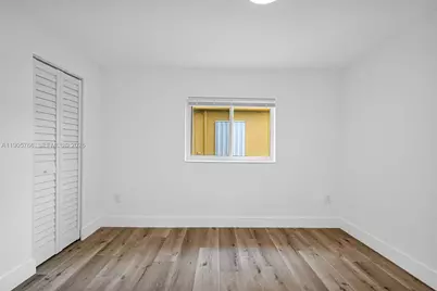 26 E 45th St, Hialeah, FL 33013 - Photo 13