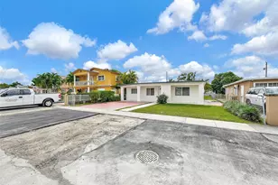 26 E 45th St, Hialeah, FL 33013 - Photo 7