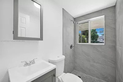 26 E 45th St, Hialeah, FL 33013 - Photo 39