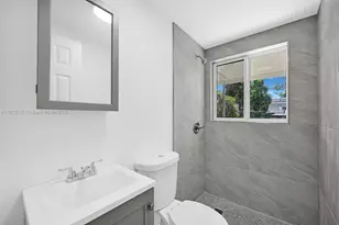 26 E 45th St, Hialeah, FL 33013 - Photo 39