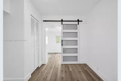 26 E 45th St, Hialeah, FL 33013 - Photo 41