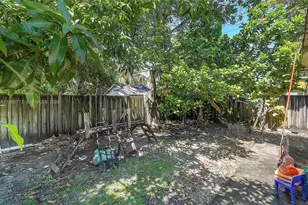 671 E 53rd St, Hialeah, FL 33013 - Photo 29