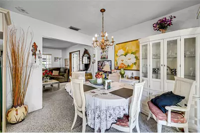 671 E 53rd St, Hialeah, FL 33013 - Photo 9