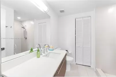 7751 NW 107th Ave #204, Doral, FL 33178 - Photo 23