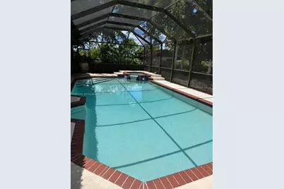 18750 SW 207th Ave, Miami, FL 33187 - Photo 7