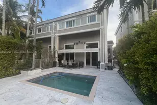 3915 NE 168th St, North Miami Beach, FL 33160 - Photo 1